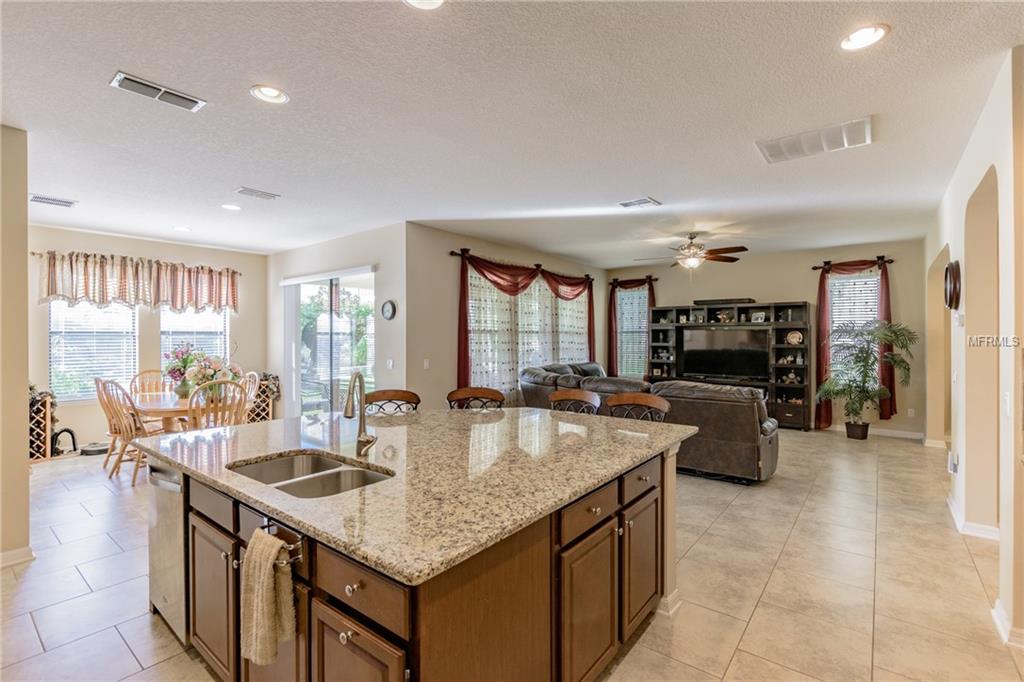 4284 BUGLE STREET, CLERMONT, Florida 34711, 5 Bedrooms Bedrooms, 9 Rooms Rooms,4 BathroomsBathrooms,Residential,For sale,BUGLE,O5558307