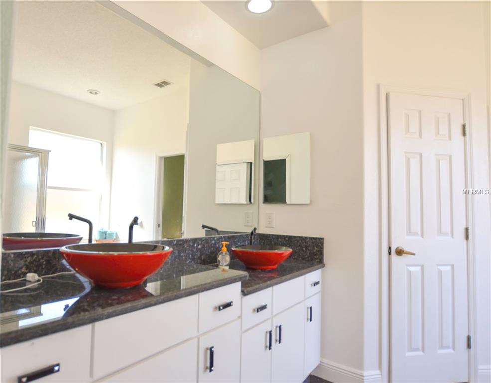 9011 CALLE ALTA, NEW PORT RICHEY, Florida 34655, 5 Bedrooms Bedrooms, 7 Rooms Rooms,4 BathroomsBathrooms,Residential,For sale,CALLE ALTA,T2927581