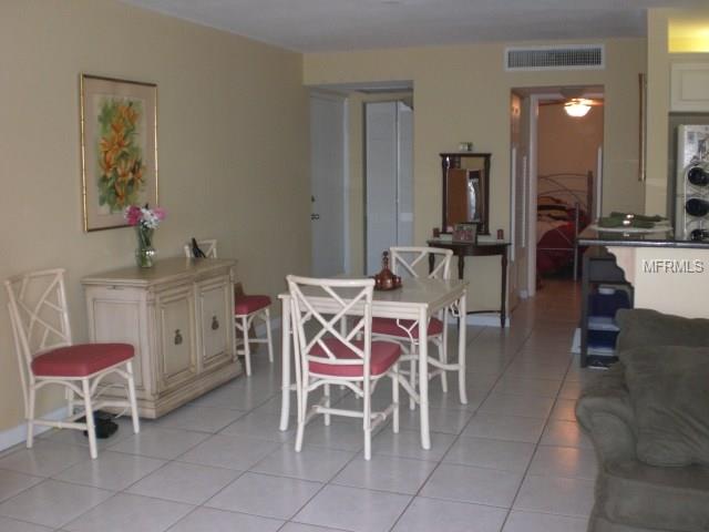2424 W TAMPA BAY BOULEVARD, TAMPA, Florida 33607, 1 Bedroom Bedrooms, 3 Rooms Rooms,1 BathroomBathrooms,Residential,For sale,TAMPA BAY,T2928235