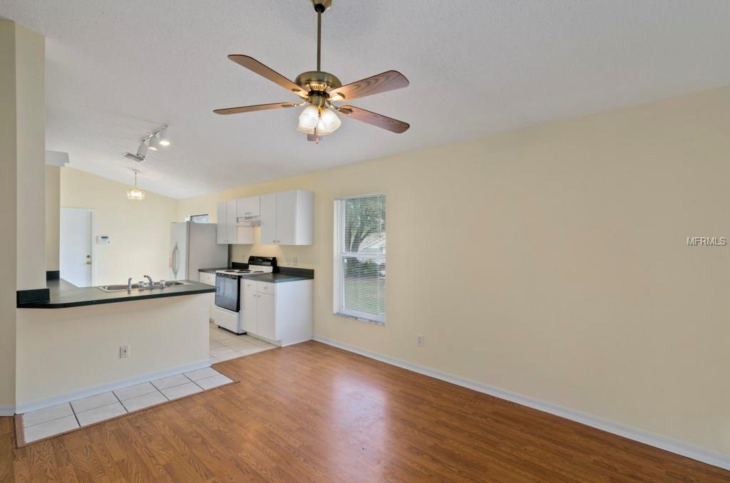 1068 SHEELER HILLS DRIVE, APOPKA, Florida 32703, 3 Bedrooms Bedrooms, 7 Rooms Rooms,2 BathroomsBathrooms,Residential,For sale,SHEELER HILLS,O5561740