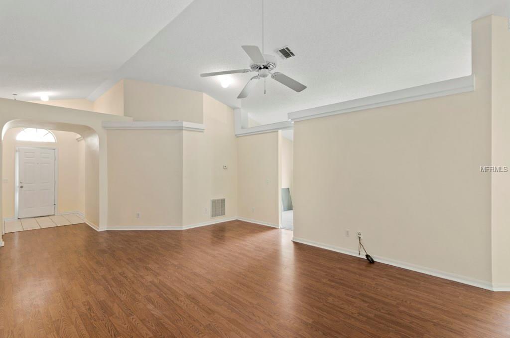 1068 SHEELER HILLS DRIVE, APOPKA, Florida 32703, 3 Bedrooms Bedrooms, 7 Rooms Rooms,2 BathroomsBathrooms,Residential,For sale,SHEELER HILLS,O5561740