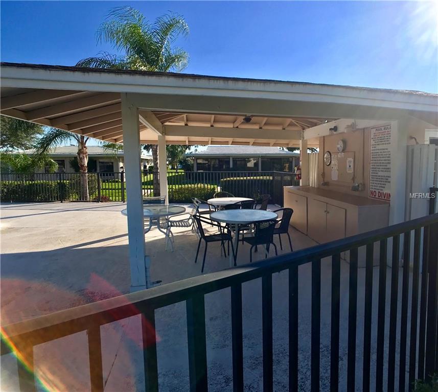 3230 BRUNSWICK LANE, SARASOTA, Florida 34239, 2 Bedrooms Bedrooms, 6 Rooms Rooms,2 BathroomsBathrooms,Residential,For sale,BRUNSWICK,A4175978