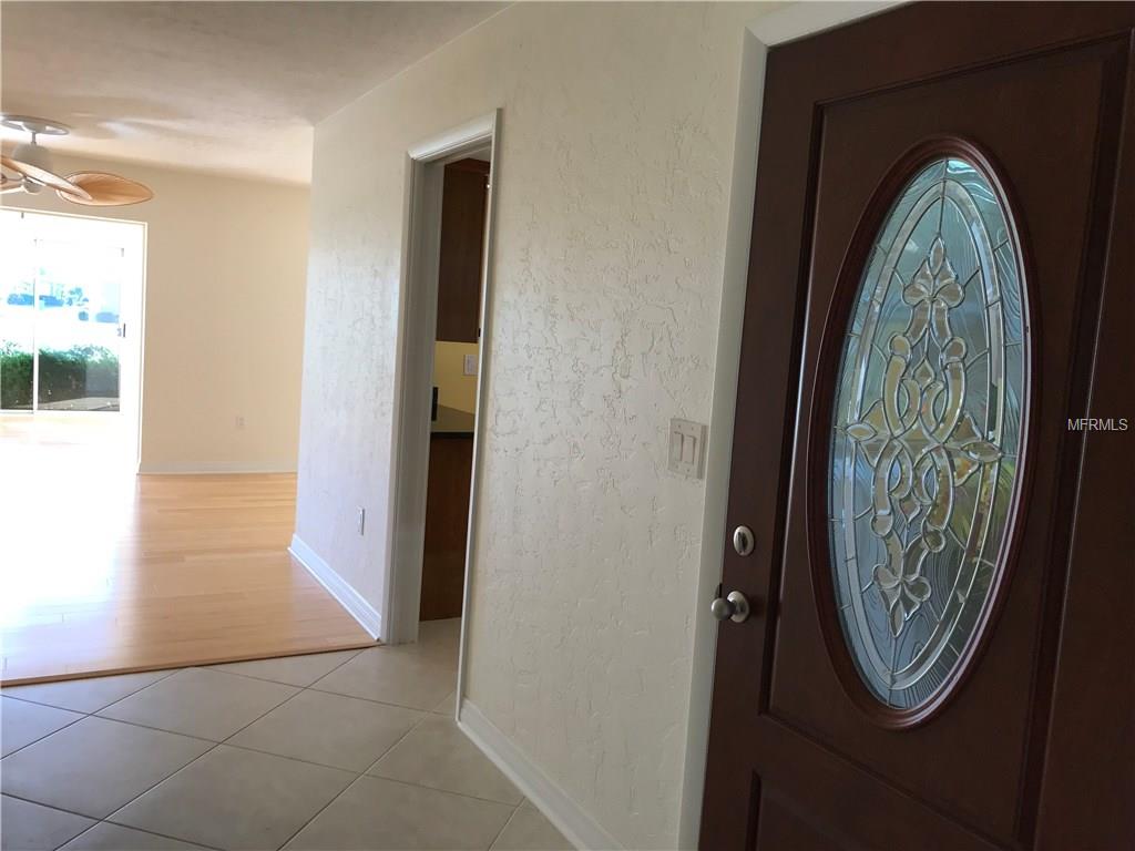 3230 BRUNSWICK LANE, SARASOTA, Florida 34239, 2 Bedrooms Bedrooms, 6 Rooms Rooms,2 BathroomsBathrooms,Residential,For sale,BRUNSWICK,A4175978