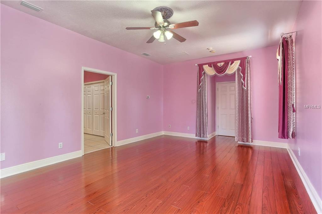 7419 SAVANNAH LANE, TAMPA, Florida 33637, 5 Bedrooms Bedrooms, 14 Rooms Rooms,4 BathroomsBathrooms,Residential,For sale,SAVANNAH,U7823620