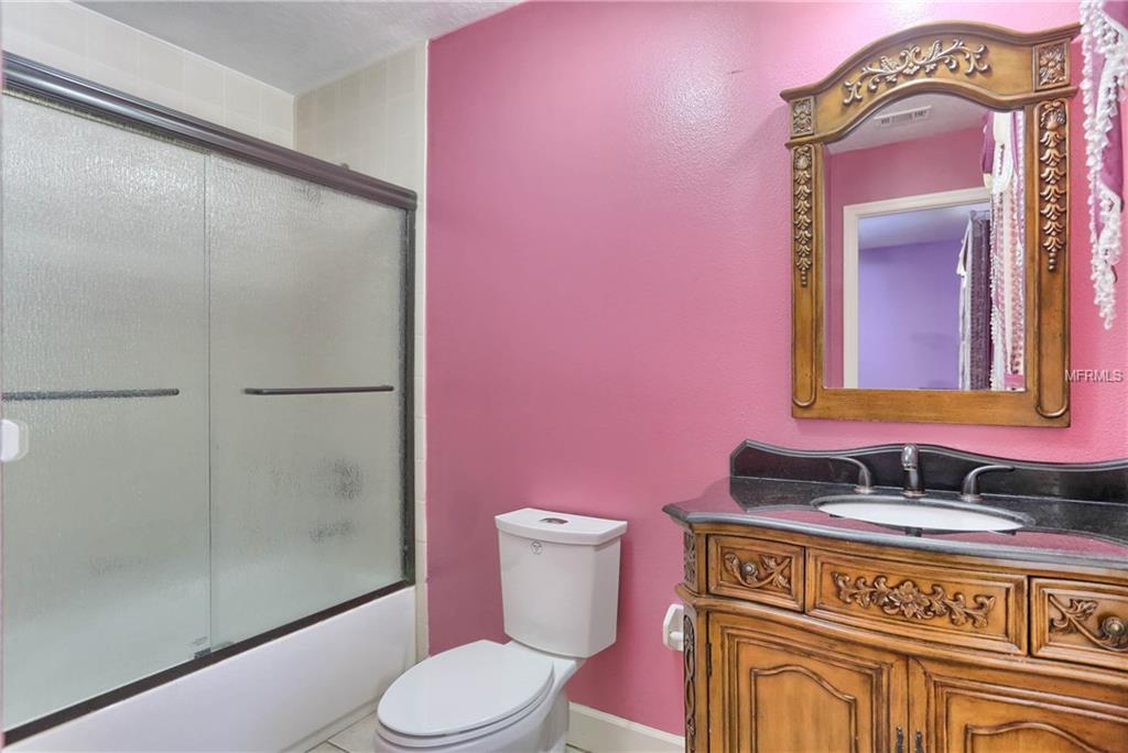 7419 SAVANNAH LANE, TAMPA, Florida 33637, 5 Bedrooms Bedrooms, 14 Rooms Rooms,4 BathroomsBathrooms,Residential,For sale,SAVANNAH,U7823620