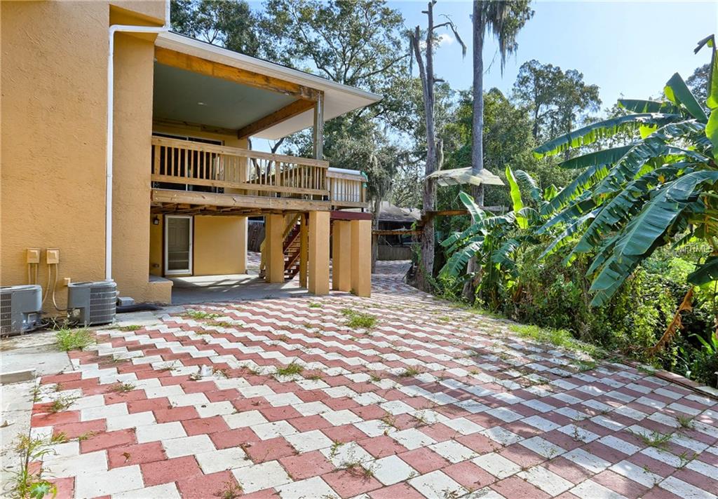 7419 SAVANNAH LANE, TAMPA, Florida 33637, 5 Bedrooms Bedrooms, 14 Rooms Rooms,4 BathroomsBathrooms,Residential,For sale,SAVANNAH,U7823620