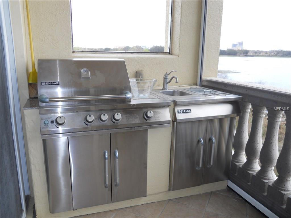 8745 THE ESPLANADE, ORLANDO, Florida 32836, 3 Bedrooms Bedrooms, 8 Rooms Rooms,2 BathroomsBathrooms,Residential,For sale,THE ESPLANADE,O5542601