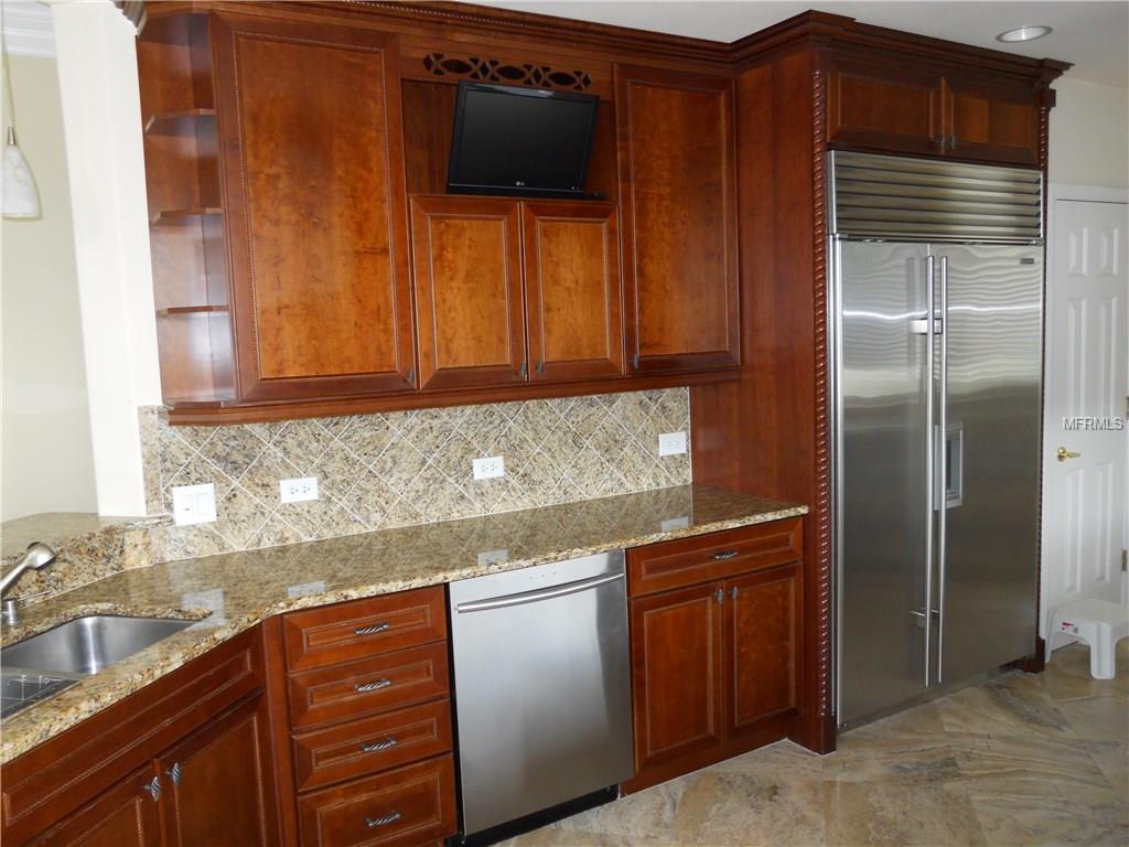 8745 THE ESPLANADE, ORLANDO, Florida 32836, 3 Bedrooms Bedrooms, 8 Rooms Rooms,2 BathroomsBathrooms,Residential,For sale,THE ESPLANADE,O5542601