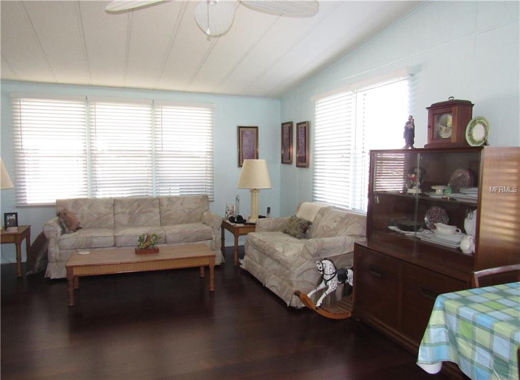 61 LAKEVIEW DRIVE, NORTH PORT, Florida 34287, 2 Bedrooms Bedrooms, 7 Rooms Rooms,2 BathroomsBathrooms,Residential,For sale,LAKEVIEW,C7246920