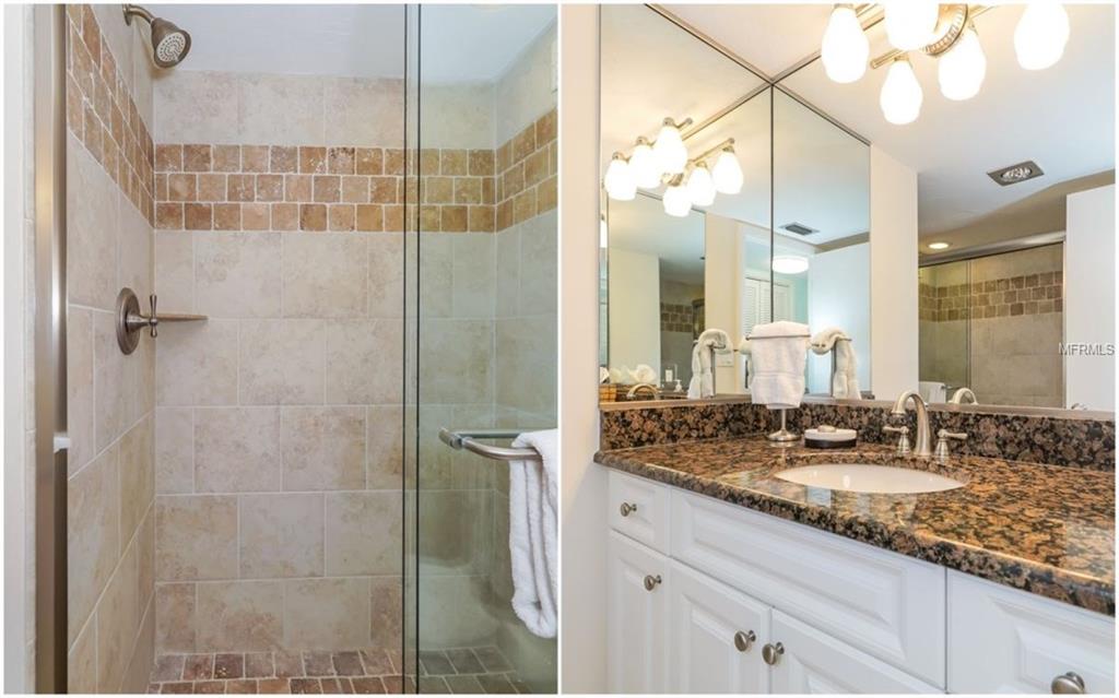 1 BENJAMIN FRANKLIN DRIVE, SARASOTA, Florida 34236, 2 Bedrooms Bedrooms, 5 Rooms Rooms,2 BathroomsBathrooms,Residential,For sale,BENJAMIN FRANKLIN,A4207387