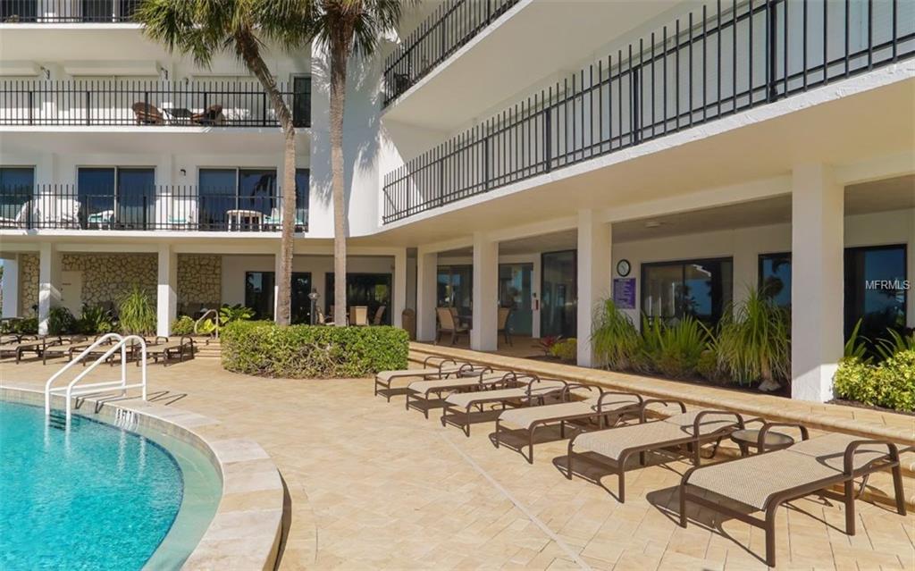 1 BENJAMIN FRANKLIN DRIVE, SARASOTA, Florida 34236, 2 Bedrooms Bedrooms, 5 Rooms Rooms,2 BathroomsBathrooms,Residential,For sale,BENJAMIN FRANKLIN,A4207387