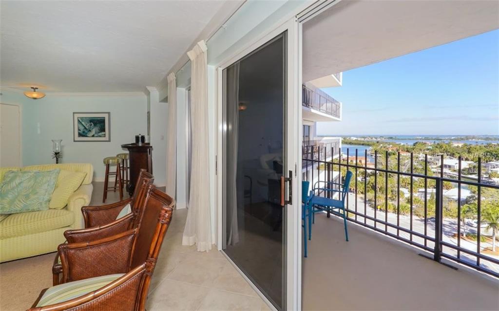 1 BENJAMIN FRANKLIN DRIVE, SARASOTA, Florida 34236, 2 Bedrooms Bedrooms, 5 Rooms Rooms,2 BathroomsBathrooms,Residential,For sale,BENJAMIN FRANKLIN,A4207387