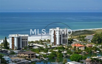 1 BENJAMIN FRANKLIN DRIVE, SARASOTA, Florida 34236, 2 Bedrooms Bedrooms, 5 Rooms Rooms,2 BathroomsBathrooms,Residential,For sale,BENJAMIN FRANKLIN,A4207387