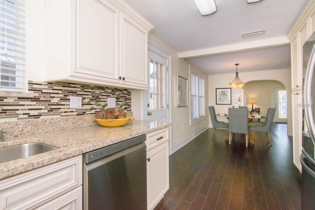 3413 W EMPEDRADO STREET, TAMPA, Florida 33629, 3 Bedrooms Bedrooms, 6 Rooms Rooms,2 BathroomsBathrooms,Residential,For sale,EMPEDRADO,T2925006