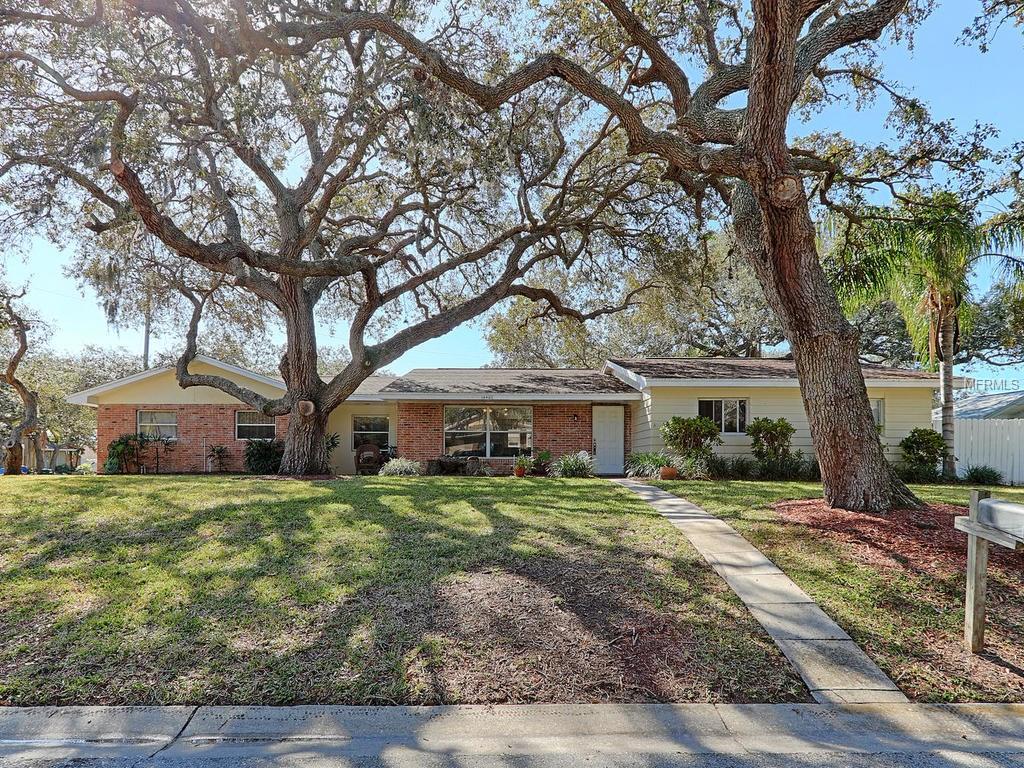 14406 HILLVIEW DRIVE, LARGO, Florida 33774, 4 Bedrooms Bedrooms, 3 Rooms Rooms,2 BathroomsBathrooms,Residential,For sale,HILLVIEW,U7846199