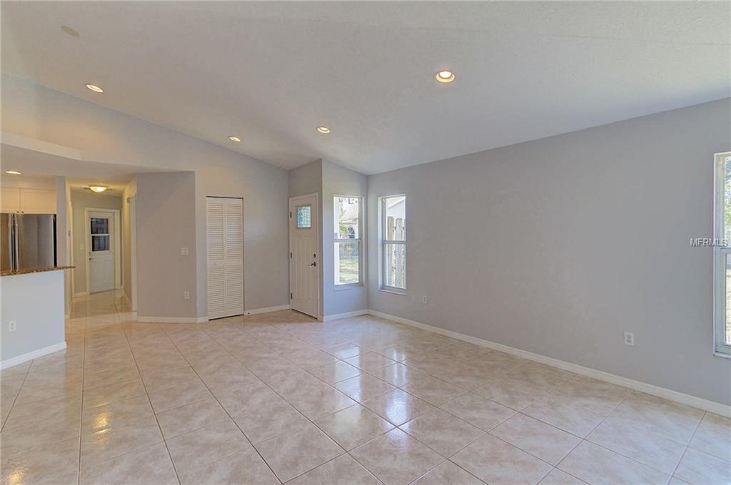 7704 GENEVA LANE, SARASOTA, Florida 34243, 3 Bedrooms Bedrooms, 5 Rooms Rooms,2 BathroomsBathrooms,Residential,For sale,GENEVA,A4208997