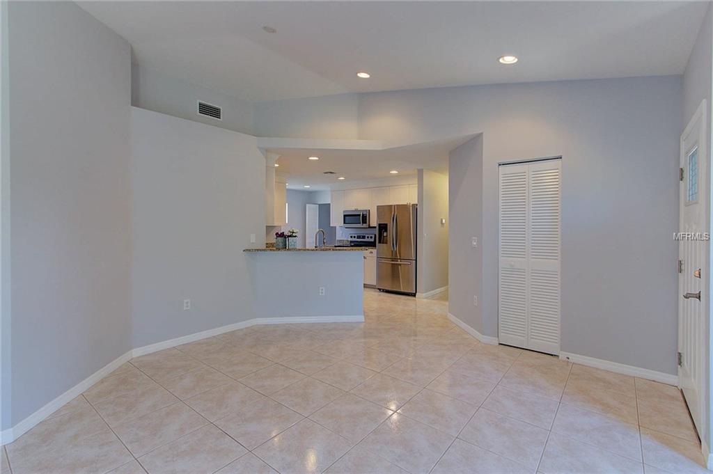 7704 GENEVA LANE, SARASOTA, Florida 34243, 3 Bedrooms Bedrooms, 5 Rooms Rooms,2 BathroomsBathrooms,Residential,For sale,GENEVA,A4208997