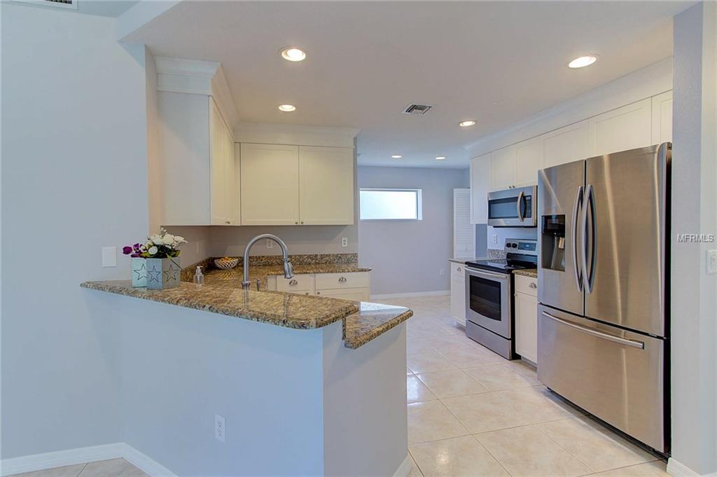 7704 GENEVA LANE, SARASOTA, Florida 34243, 3 Bedrooms Bedrooms, 5 Rooms Rooms,2 BathroomsBathrooms,Residential,For sale,GENEVA,A4208997