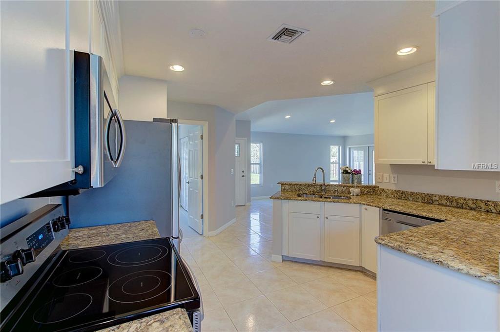 7704 GENEVA LANE, SARASOTA, Florida 34243, 3 Bedrooms Bedrooms, 5 Rooms Rooms,2 BathroomsBathrooms,Residential,For sale,GENEVA,A4208997