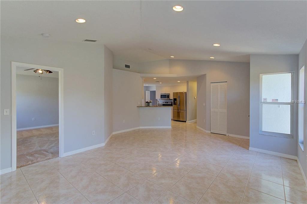 7704 GENEVA LANE, SARASOTA, Florida 34243, 3 Bedrooms Bedrooms, 5 Rooms Rooms,2 BathroomsBathrooms,Residential,For sale,GENEVA,A4208997