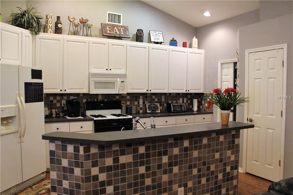 18145 HERON WALK DRIVE, TAMPA, Florida 33647, 4 Bedrooms Bedrooms, 8 Rooms Rooms,3 BathroomsBathrooms,Residential,For sale,HERON WALK,T2927167