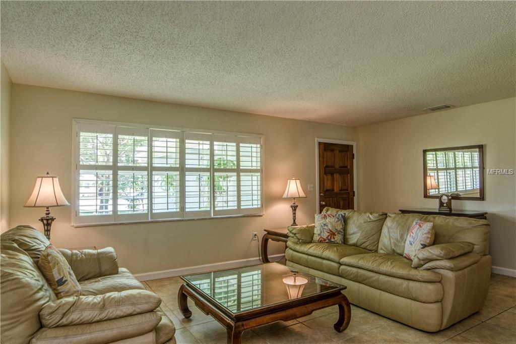 12688 97TH STREET, LARGO, Florida 33773, 4 Bedrooms Bedrooms, 5 Rooms Rooms,2 BathroomsBathrooms,Residential,For sale,97TH,U7847479