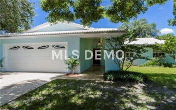 12688 97TH STREET, LARGO, Florida 33773, 4 Bedrooms Bedrooms, 5 Rooms Rooms,2 BathroomsBathrooms,Residential,For sale,97TH,U7847479