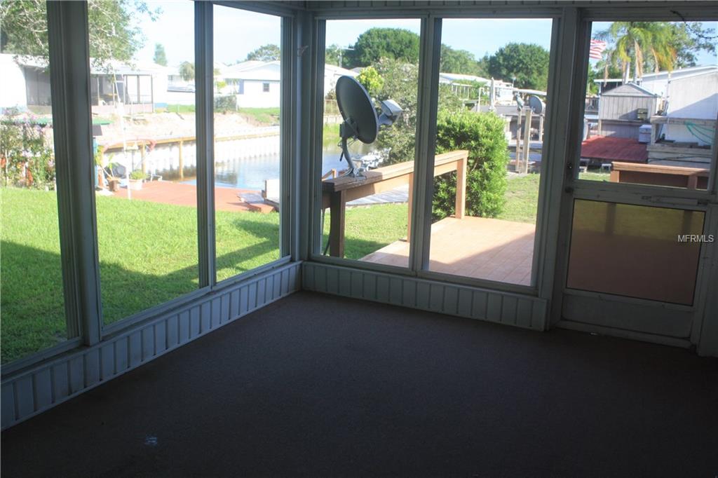 580 LAKESIDE BOULEVARD, KENANSVILLE, Florida 34739, 2 Bedrooms Bedrooms, 6 Rooms Rooms,2 BathroomsBathrooms,Residential,For sale,LAKESIDE,S4848109