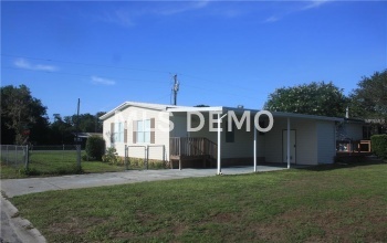 580 LAKESIDE BOULEVARD, KENANSVILLE, Florida 34739, 2 Bedrooms Bedrooms, 6 Rooms Rooms,2 BathroomsBathrooms,Residential,For sale,LAKESIDE,S4848109