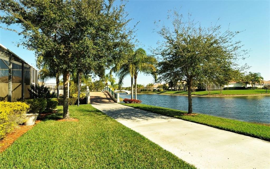 5798 ITHACA WAY, SARASOTA, Florida 34238, 2 Bedrooms Bedrooms, 6 Rooms Rooms,2 BathroomsBathrooms,Residential,For sale,ITHACA,A4194816