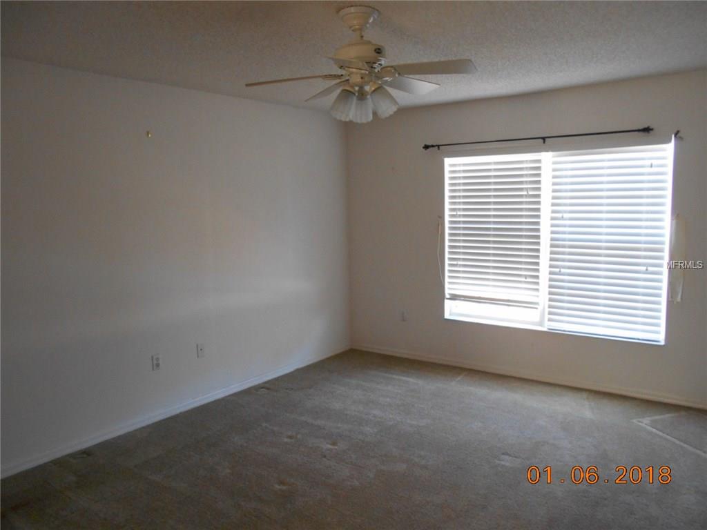 3368 DELTONA BOULEVARD, SPRING HILL, Florida 34606, 4 Bedrooms Bedrooms, 5 Rooms Rooms,2 BathroomsBathrooms,Residential,For sale,DELTONA,T2919032