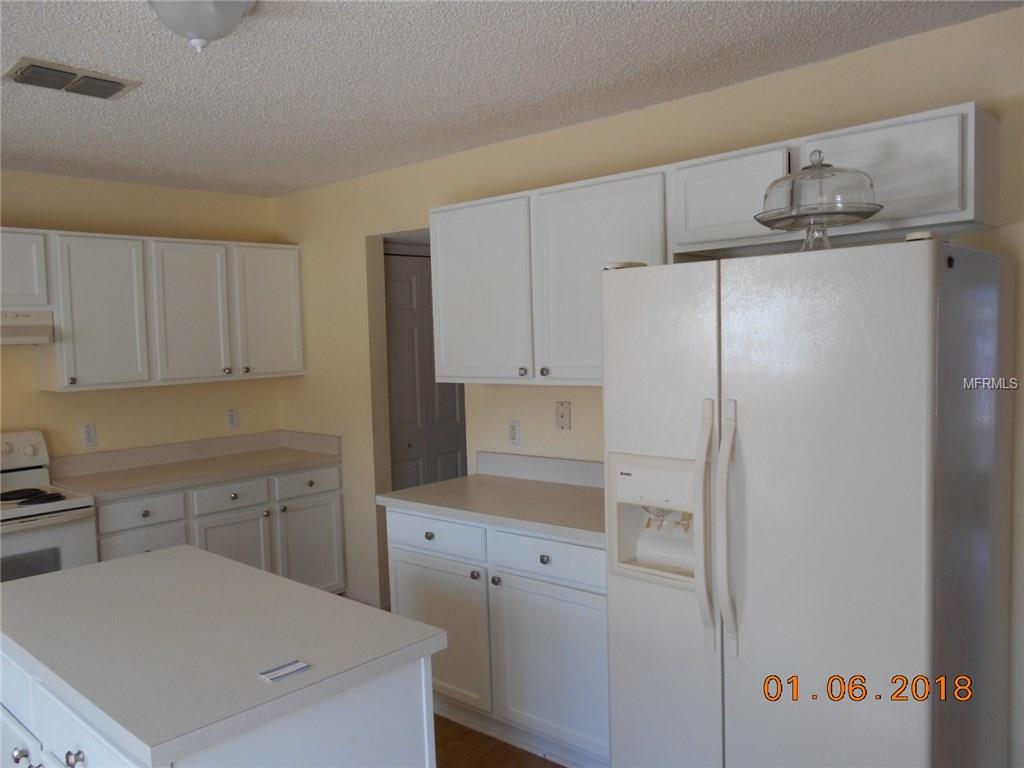 3368 DELTONA BOULEVARD, SPRING HILL, Florida 34606, 4 Bedrooms Bedrooms, 5 Rooms Rooms,2 BathroomsBathrooms,Residential,For sale,DELTONA,T2919032