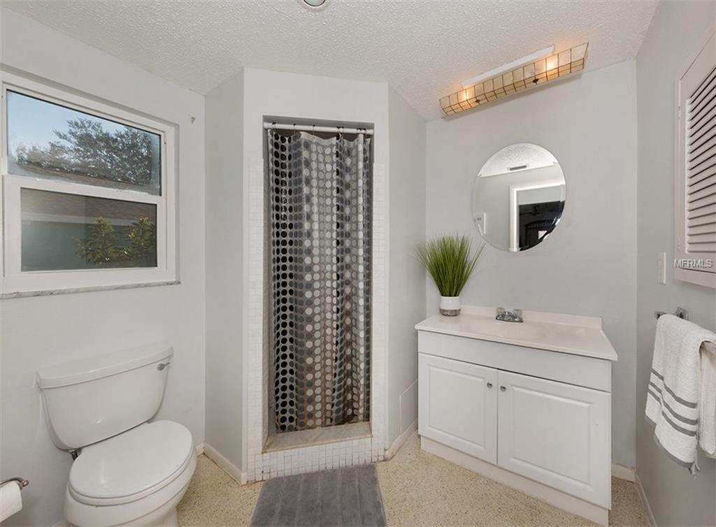 218 PARKVIEW DRIVE, VENICE, Florida 34293, 2 Bedrooms Bedrooms, 5 Rooms Rooms,2 BathroomsBathrooms,Residential,For sale,PARKVIEW,N5915665