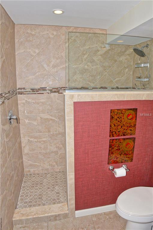 413 TIHAMI ROAD, VENICE, Florida 34293, 3 Bedrooms Bedrooms, 6 Rooms Rooms,2 BathroomsBathrooms,Residential,For sale,TIHAMI,N5915992