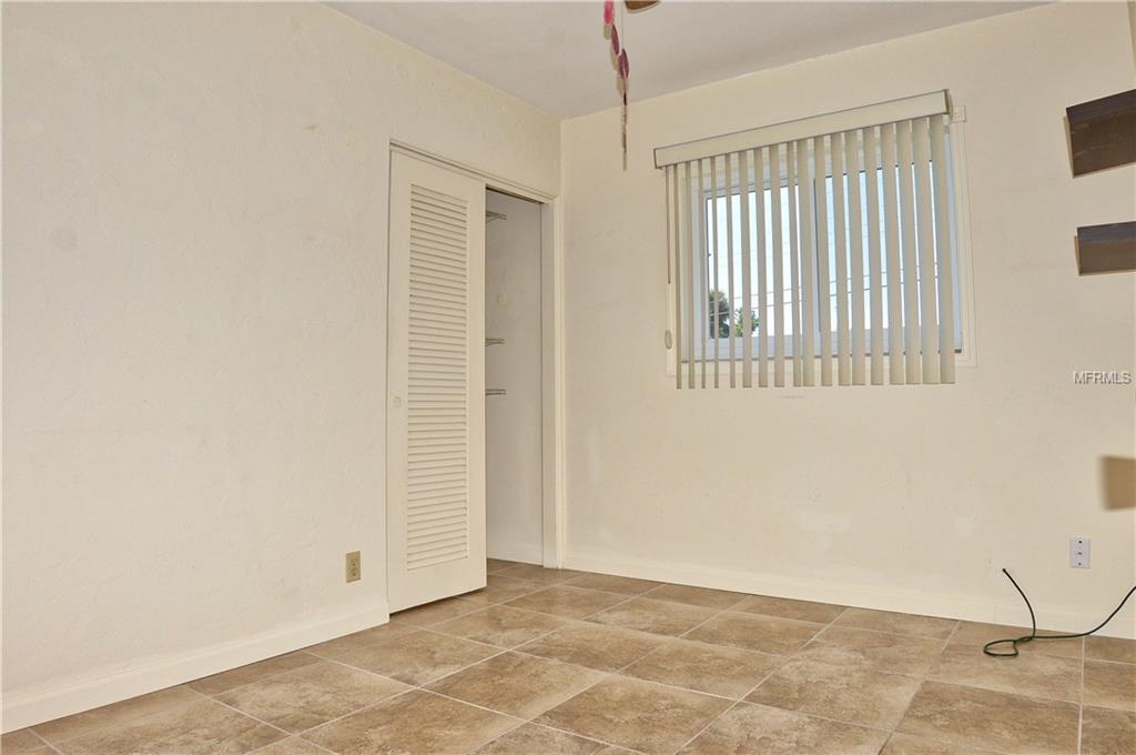 413 TIHAMI ROAD, VENICE, Florida 34293, 3 Bedrooms Bedrooms, 6 Rooms Rooms,2 BathroomsBathrooms,Residential,For sale,TIHAMI,N5915992