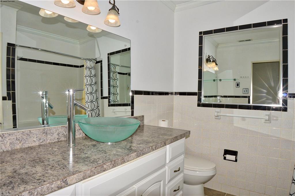 413 TIHAMI ROAD, VENICE, Florida 34293, 3 Bedrooms Bedrooms, 6 Rooms Rooms,2 BathroomsBathrooms,Residential,For sale,TIHAMI,N5915992