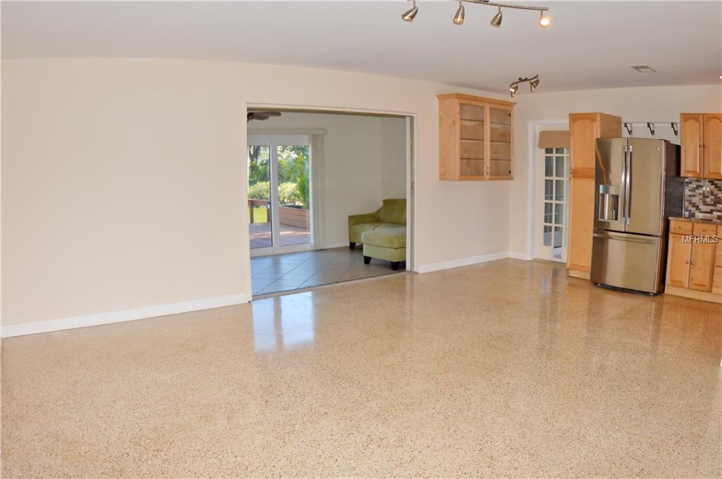 413 TIHAMI ROAD, VENICE, Florida 34293, 3 Bedrooms Bedrooms, 6 Rooms Rooms,2 BathroomsBathrooms,Residential,For sale,TIHAMI,N5915992