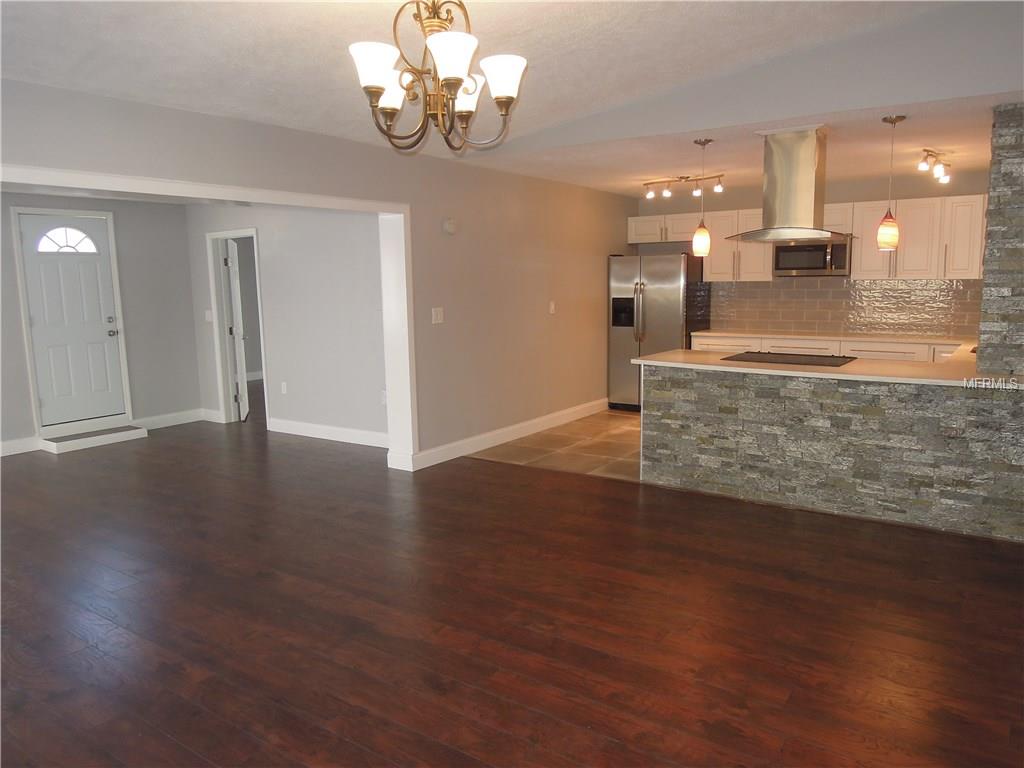 466 34TH AVENUE N, ST PETERSBURG, Florida 33704, 3 Bedrooms Bedrooms, 5 Rooms Rooms,2 BathroomsBathrooms,Residential,For sale,34TH,U7846200