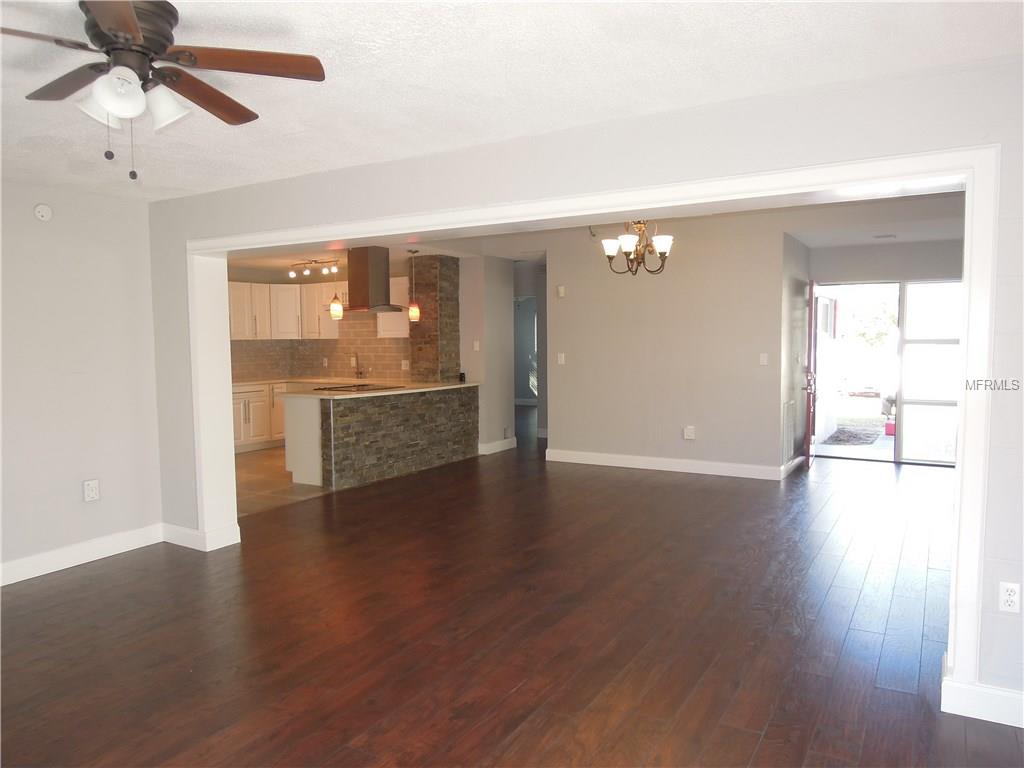 466 34TH AVENUE N, ST PETERSBURG, Florida 33704, 3 Bedrooms Bedrooms, 5 Rooms Rooms,2 BathroomsBathrooms,Residential,For sale,34TH,U7846200