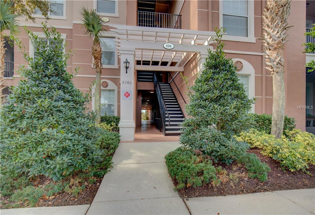 8306 PORTOFINO DRIVE, DAVENPORT, Florida 33896, 3 Bedrooms Bedrooms, 5 Rooms Rooms,2 BathroomsBathrooms,Residential,For sale,PORTOFINO,O5561235