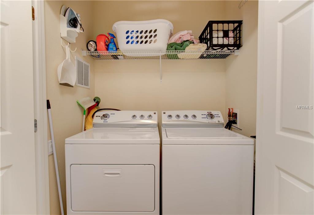 8306 PORTOFINO DRIVE, DAVENPORT, Florida 33896, 3 Bedrooms Bedrooms, 5 Rooms Rooms,2 BathroomsBathrooms,Residential,For sale,PORTOFINO,O5561235