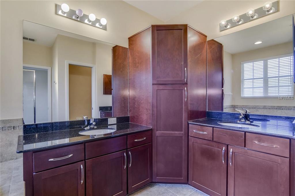 8115 VILLA GRANDE COURT, SARASOTA, Florida 34243, 3 Bedrooms Bedrooms, 7 Rooms Rooms,2 BathroomsBathrooms,Residential,For sale,VILLA GRANDE,A4209777