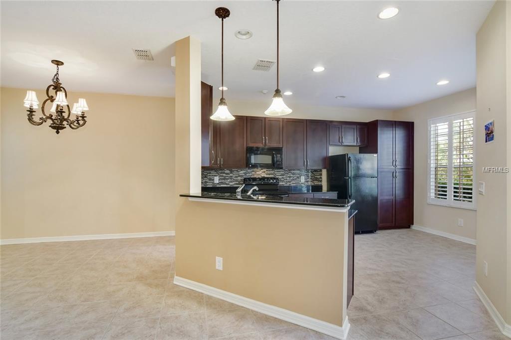 8115 VILLA GRANDE COURT, SARASOTA, Florida 34243, 3 Bedrooms Bedrooms, 7 Rooms Rooms,2 BathroomsBathrooms,Residential,For sale,VILLA GRANDE,A4209777