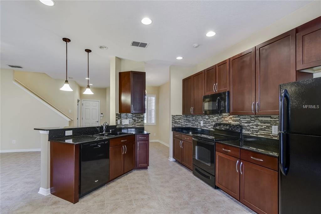 8115 VILLA GRANDE COURT, SARASOTA, Florida 34243, 3 Bedrooms Bedrooms, 7 Rooms Rooms,2 BathroomsBathrooms,Residential,For sale,VILLA GRANDE,A4209777
