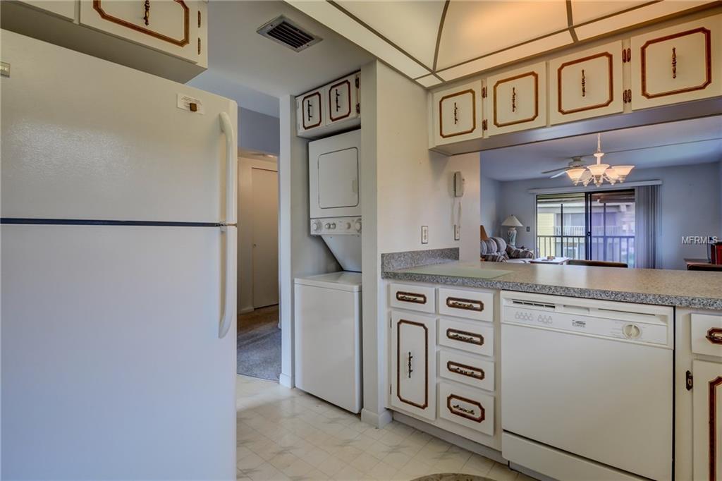 600 N BOUNDARY AVE, DELAND, Florida 32720, 2 Bedrooms Bedrooms, 6 Rooms Rooms,2 BathroomsBathrooms,Residential,For sale,N BOUNDARY AVE,V4722920