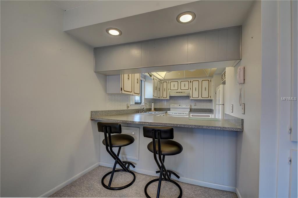 600 N BOUNDARY AVE, DELAND, Florida 32720, 2 Bedrooms Bedrooms, 6 Rooms Rooms,2 BathroomsBathrooms,Residential,For sale,N BOUNDARY AVE,V4722920