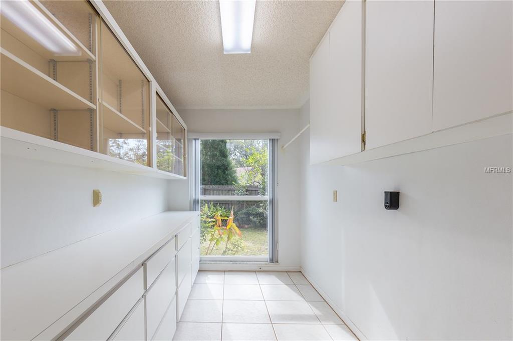 2781 ROCKLEDGE LANE, CLEARWATER, Florida 33761, 4 Bedrooms Bedrooms, 3 Rooms Rooms,3 BathroomsBathrooms,Residential,For sale,ROCKLEDGE,U7847544