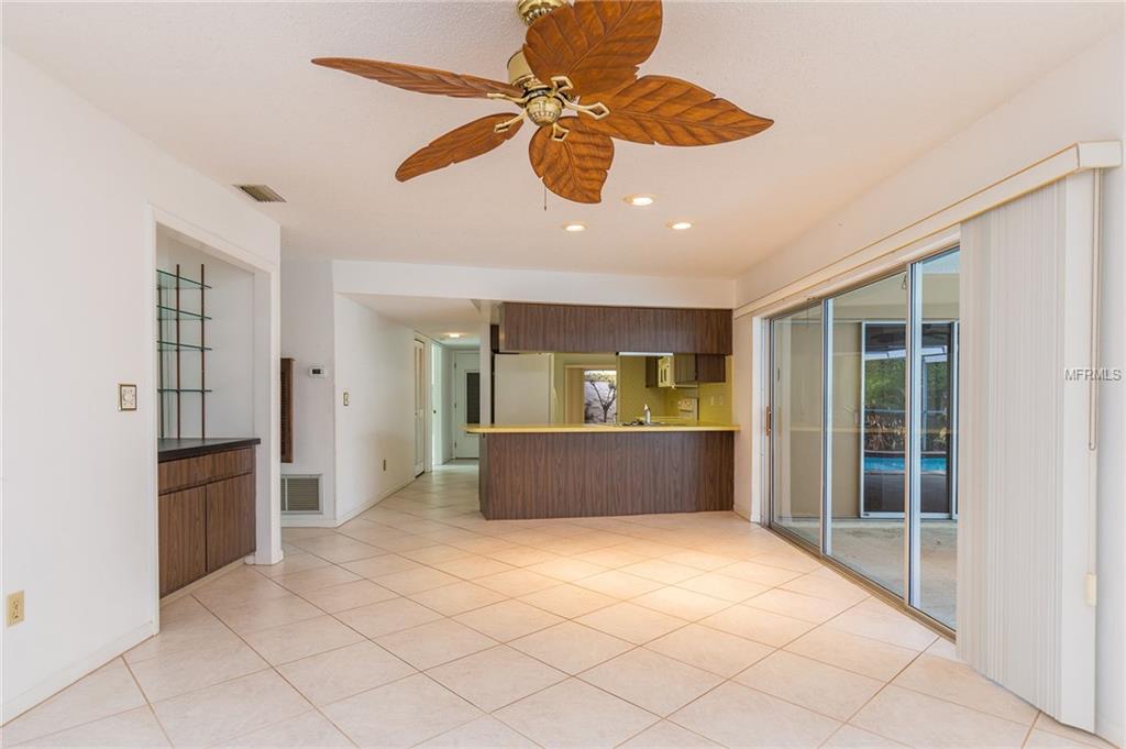 2781 ROCKLEDGE LANE, CLEARWATER, Florida 33761, 4 Bedrooms Bedrooms, 3 Rooms Rooms,3 BathroomsBathrooms,Residential,For sale,ROCKLEDGE,U7847544