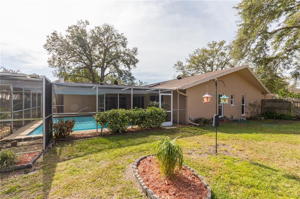 2781 ROCKLEDGE LANE, CLEARWATER, Florida 33761, 4 Bedrooms Bedrooms, 3 Rooms Rooms,3 BathroomsBathrooms,Residential,For sale,ROCKLEDGE,U7847544