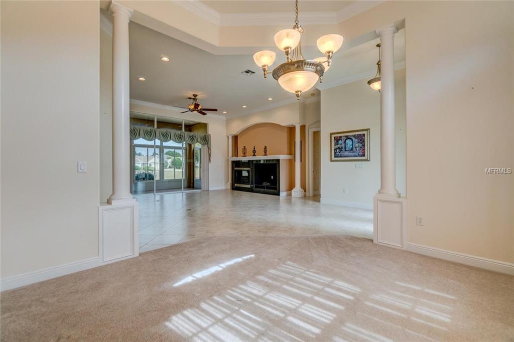 10096 HOLLY BERRY DRIVE, WEEKI WACHEE, Florida 34613, 3 Bedrooms Bedrooms, 8 Rooms Rooms,2 BathroomsBathrooms,Residential,For sale,HOLLY BERRY,W7637850